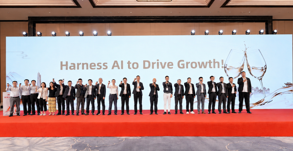 At the 2026 Global Business Innovation Conference in Nanjing, Yonyou Malaysia joined 500+ global customers and partners for an exclusive Welcome Dinner centered on